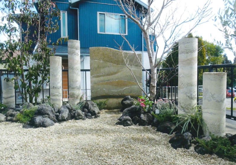 溝口造園　庭・岩・オブジェ・シンボルロック・デザイン,庭石