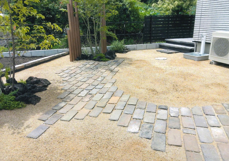 溝口造園・庭・アプローチ・石畳・敷石・おしゃれ・洋風,和モダン
